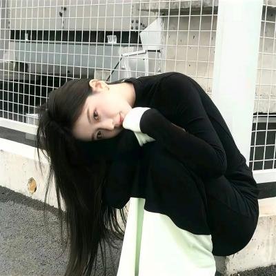 姊姊妹妹站起来